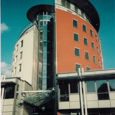 1996_Wohn-Geschäftshaus Nürnberger Ei_Dresden_Ansicht 2